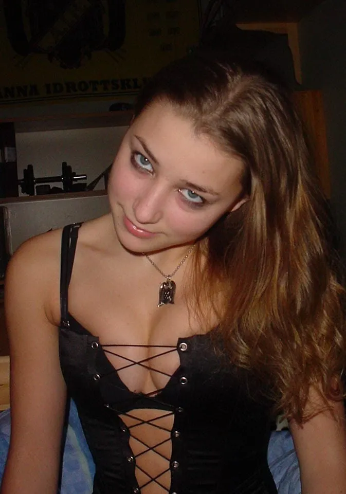 Lyana, 24 ans — rencontre sexe à Saint-Ouen-sur-Seine