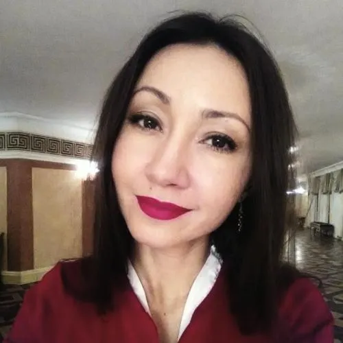 Cassandra, 28 ans — rencontre sexe à Châtillon