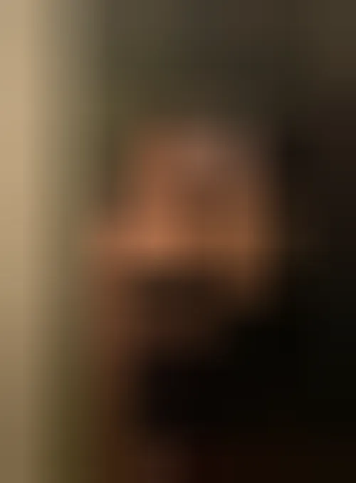 Hajar, 26 ans — rencontre sexe à Lanester