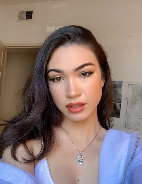 Angélique, 27 ans — rencontre sexe à Mordelles