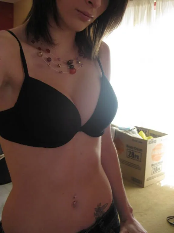 Hanane, 21 ans — rencontre sexe à Wattrelos