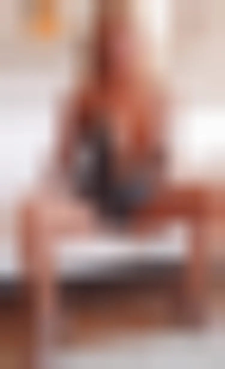 Nina, 25 ans — rencontre sexe à Lannion