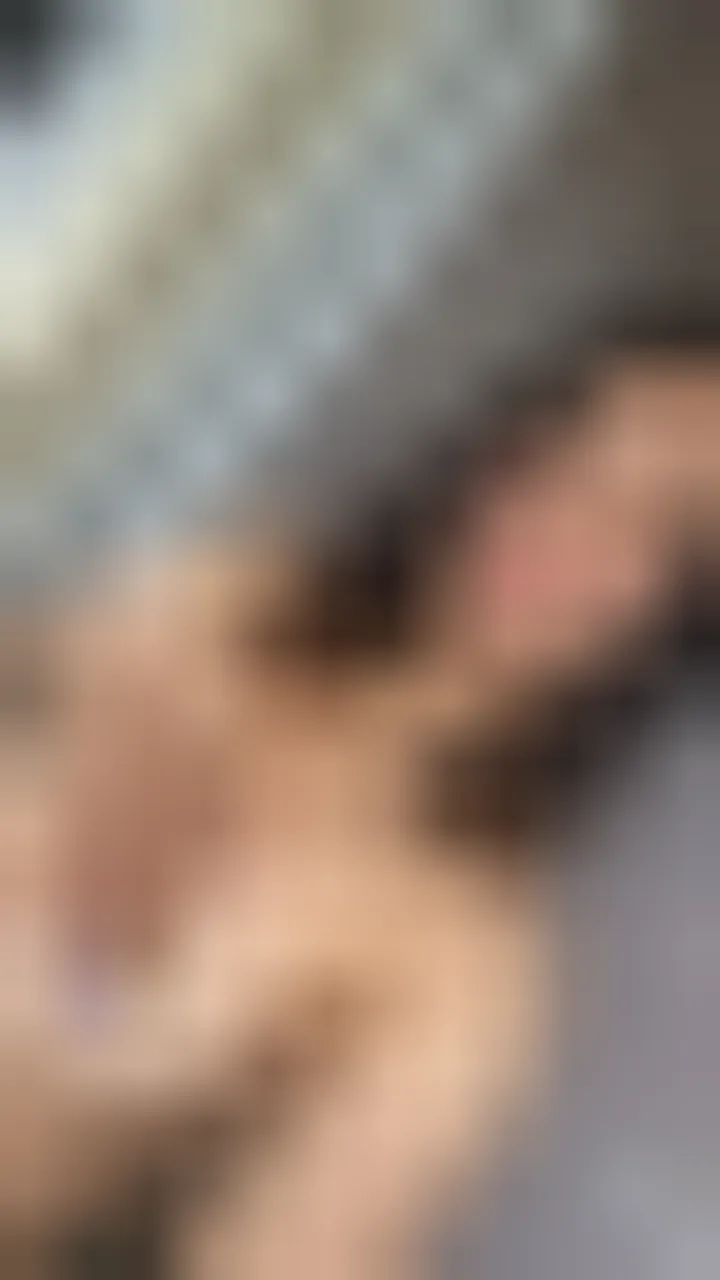 Alison, 29 ans — rencontre sexe à La Ferté-Saint-Aubin