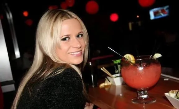 Colombe, 19 ans — rencontre sexe à Montluçon