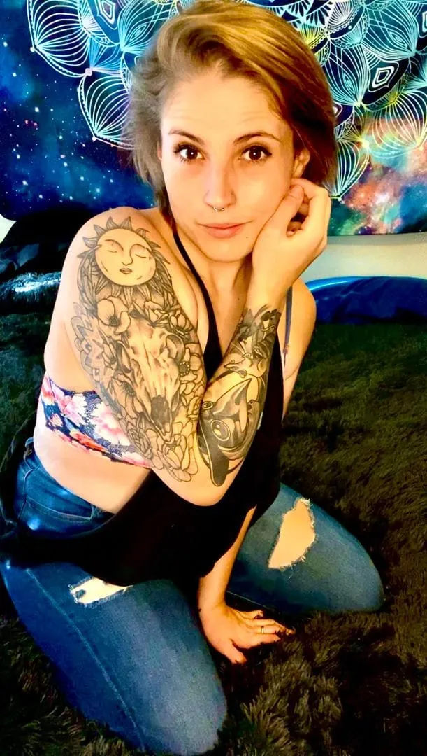 Nina, 24 ans — rencontre sexe à Calais