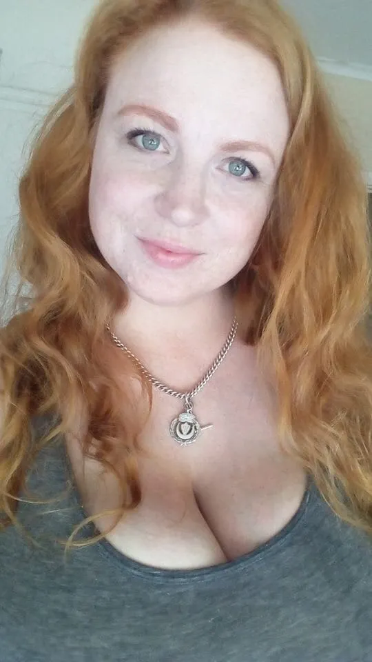 Théa, 22 ans — rencontre sexe à Eaubonne