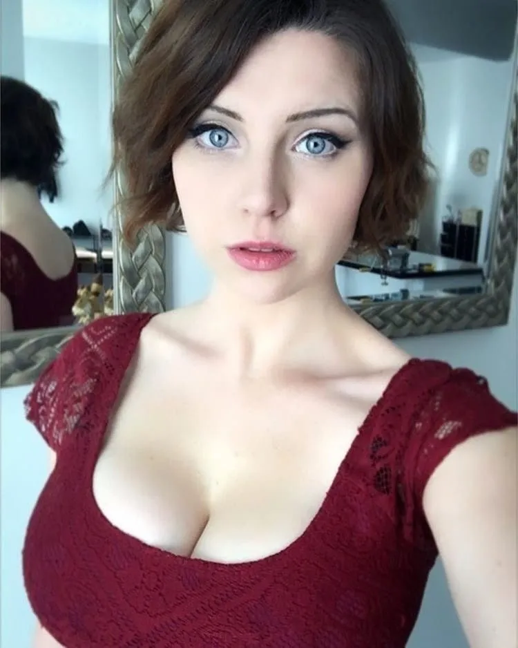 Mya, 22 ans — rencontre sexe à Lille