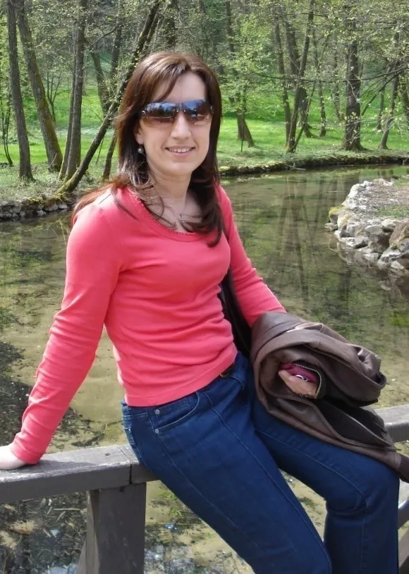 Maya, 24 ans — rencontre sexe à Montreuil