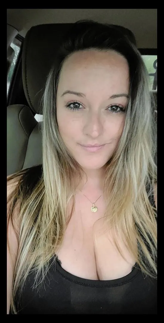 Colombe, 21 ans — rencontre sexe à Noisy-le-Grand