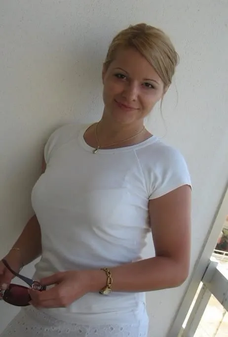 Alizée, 20 ans — rencontre sexe à Arles