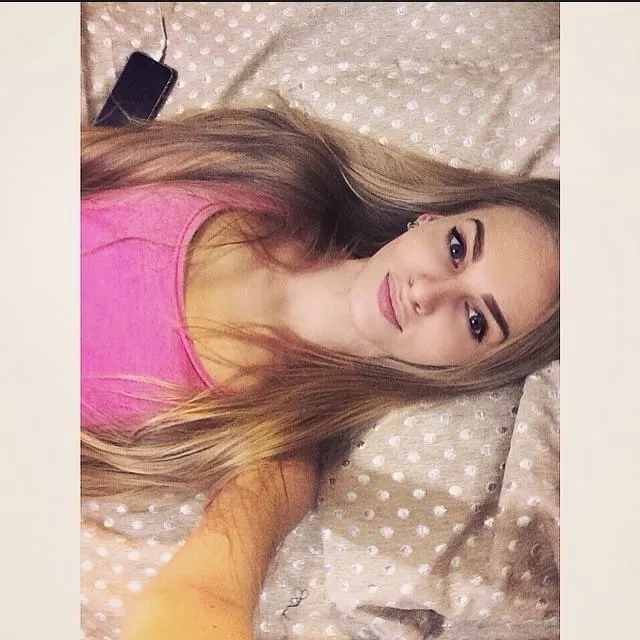 Roxane, 20 ans — rencontre sexe à Calais