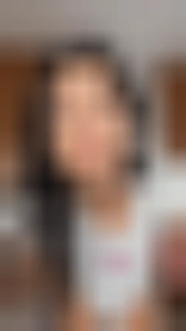 Calista, 26 ans — rencontre sexe à Saint-Yrieix-sur-Charente
