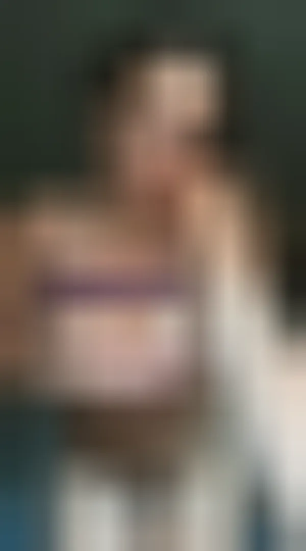 Théa, 24 ans — rencontre sexe à Clichy