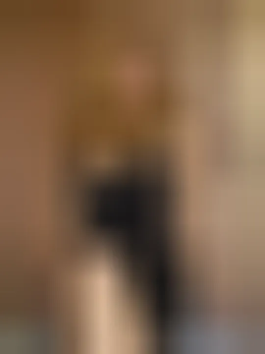 Hortense, 22 ans — rencontre sexe à Versailles