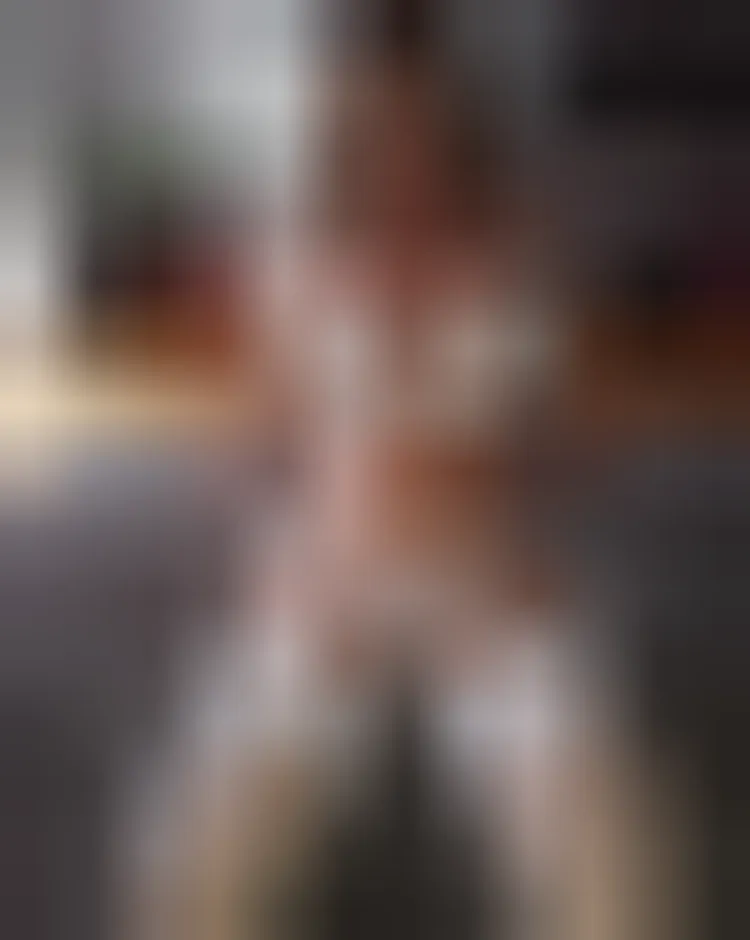 Alina, 23 ans — rencontre sexe à Clichy