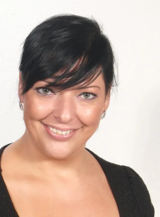 Louna, 22 ans — rencontre sexe à Bompas