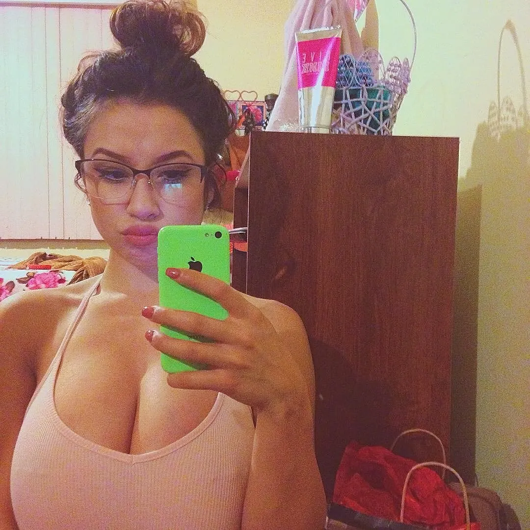 Romane, 23 ans — rencontre sexe à Lyon