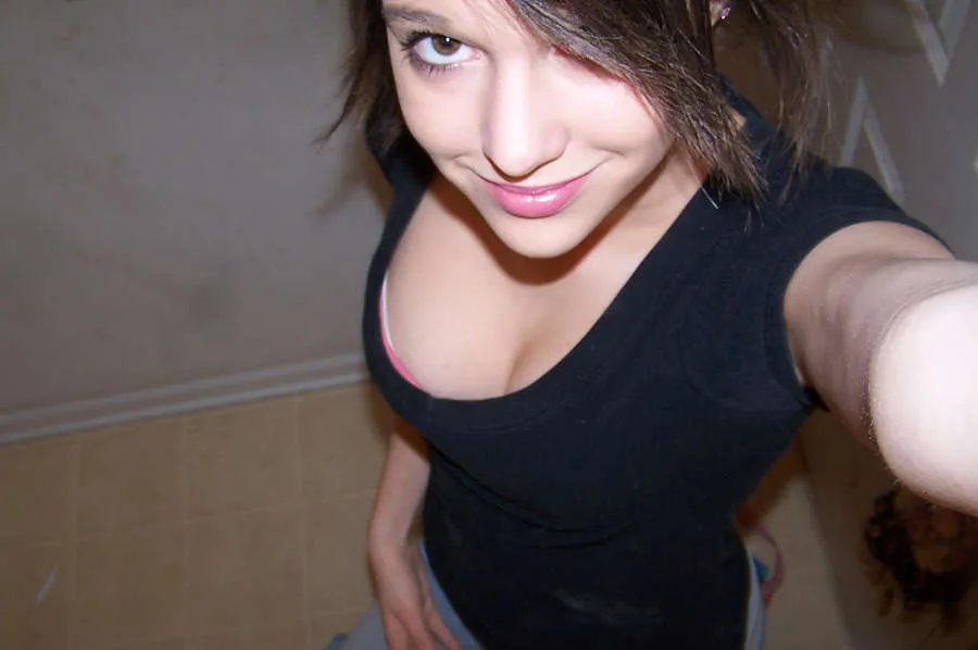 Giulia, 22 ans — rencontre sexe à Brest