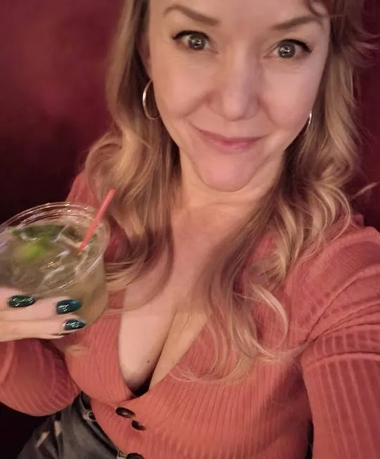 Coralie, 28 ans — rencontre sexe à Saint-Étienne