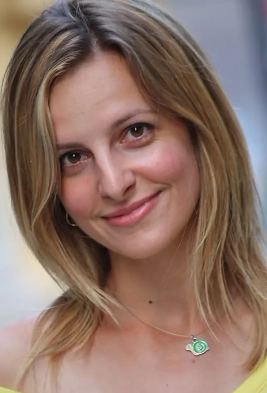 Laura, 29 ans — rencontre sexe à Courbevoie