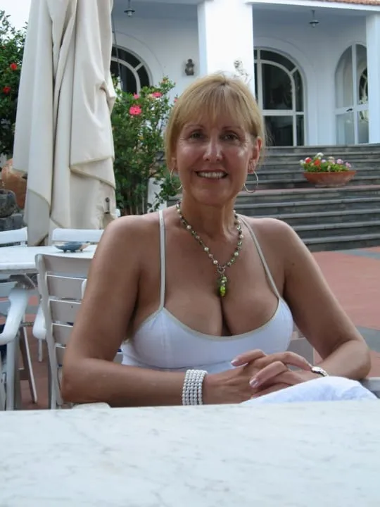 Aya, 24 ans — rencontre sexe à Mâcon