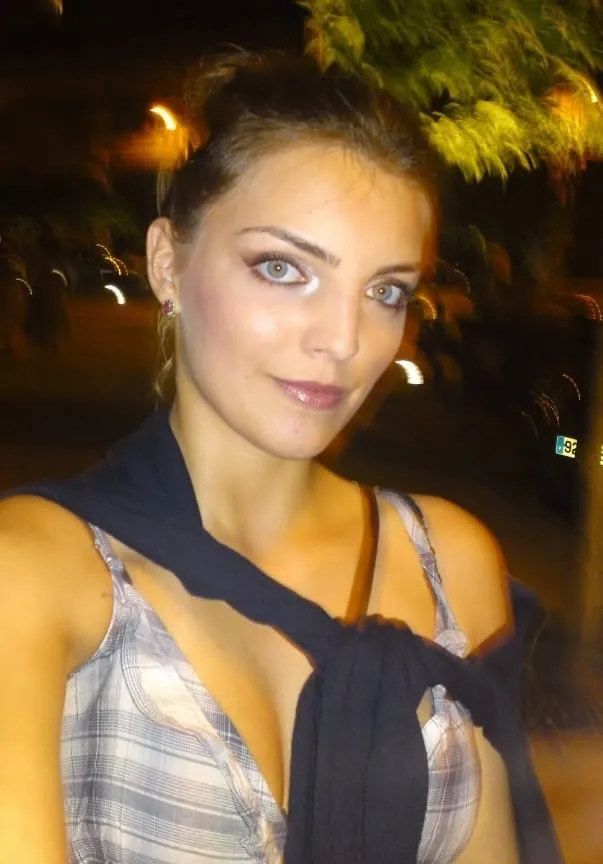 Adèle, 24 ans — rencontre sexe à Frontignan