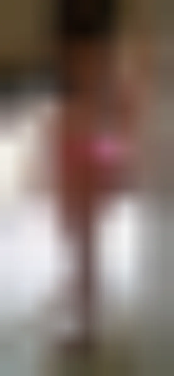 Kahina, 22 ans — rencontre sexe à Nantes