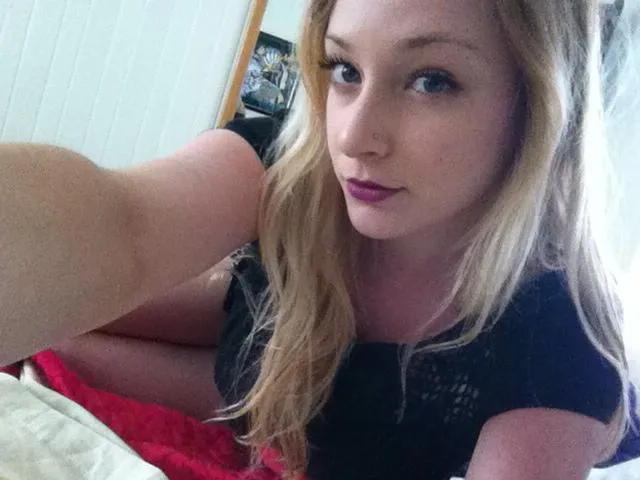 Amandine, 32 ans — rencontre sexe à Ris-Orangis