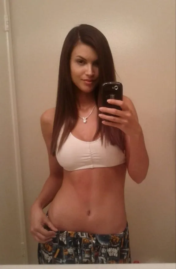 Alix, 23 ans — rencontre sexe à Meyzieu