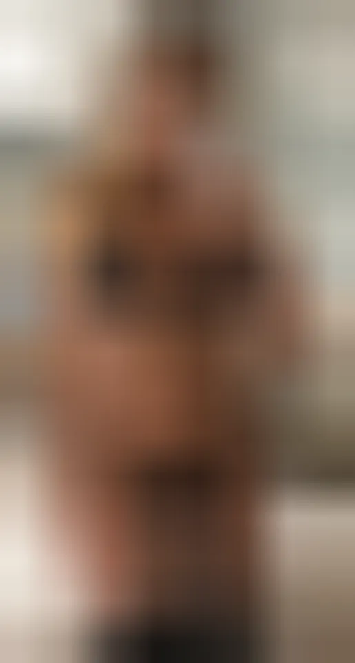 Iris, 22 ans — rencontre sexe à Marseille