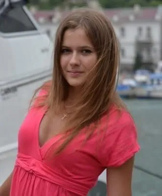 Souad, 22 ans — rencontre sexe à Saintes